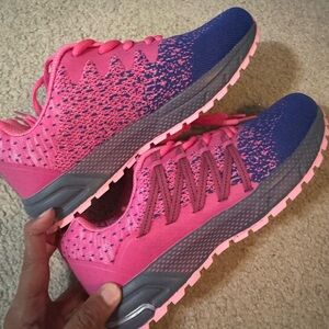 NWOT Womens Athletic Sneakers